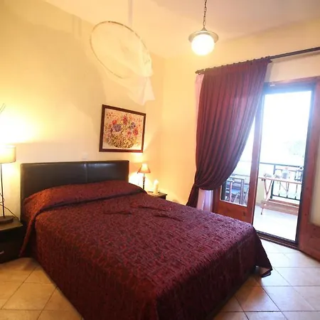 Anna Karra & Apartman *