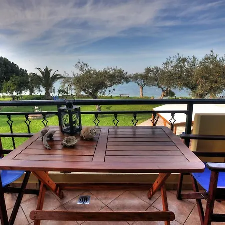 Anna Karra & Lejlighed *