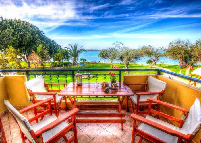 Anna Karra & Apartament Vourvourou