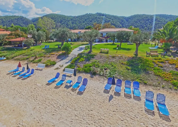 Anna Karra & * Vourvourou