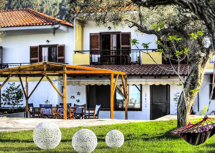 Anna Karra & Apartament